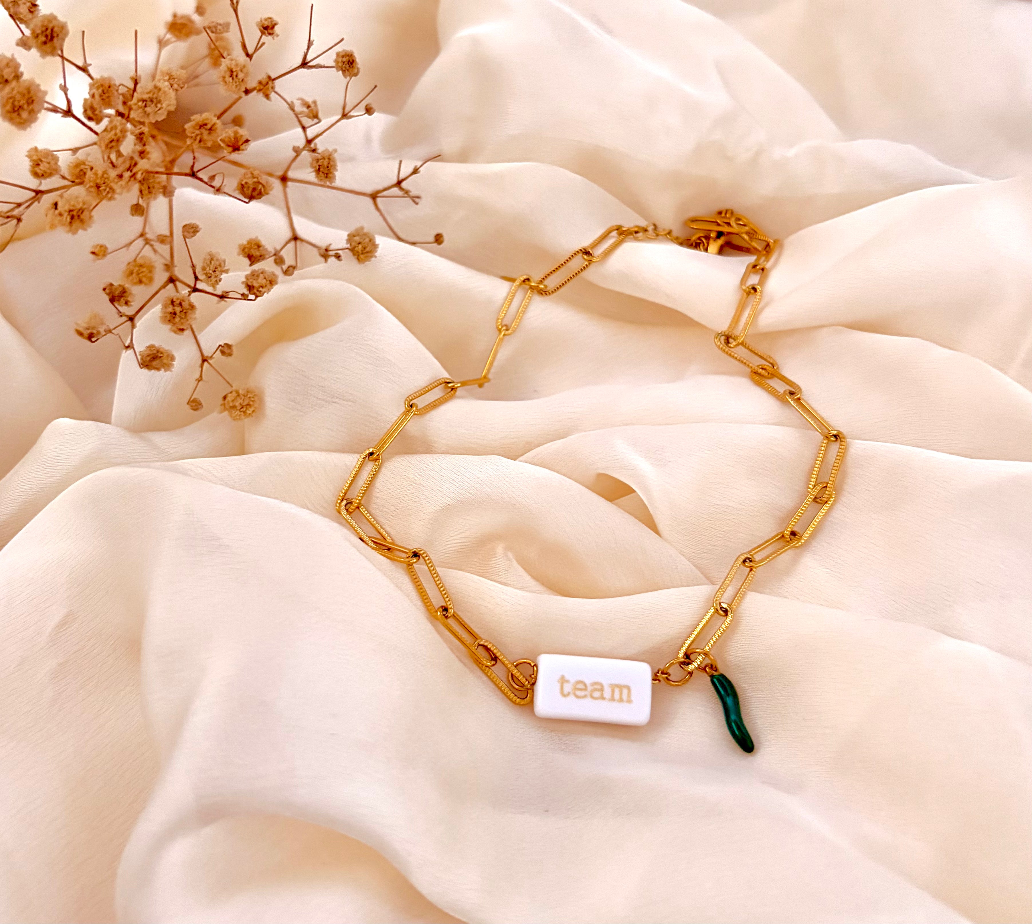 Collier Lexi